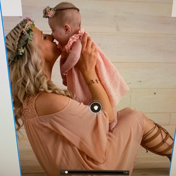 Meet your Posher, Samantha - Picture 2 of 16